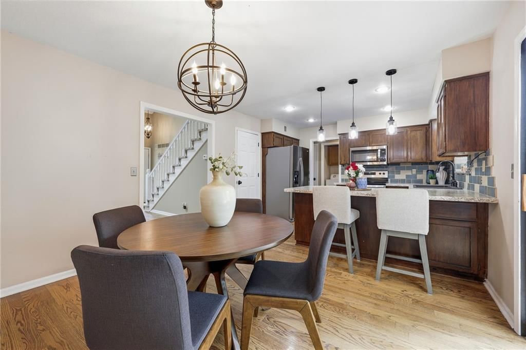 11624 W 113th Street, Overland Park, KS: listing photo 3