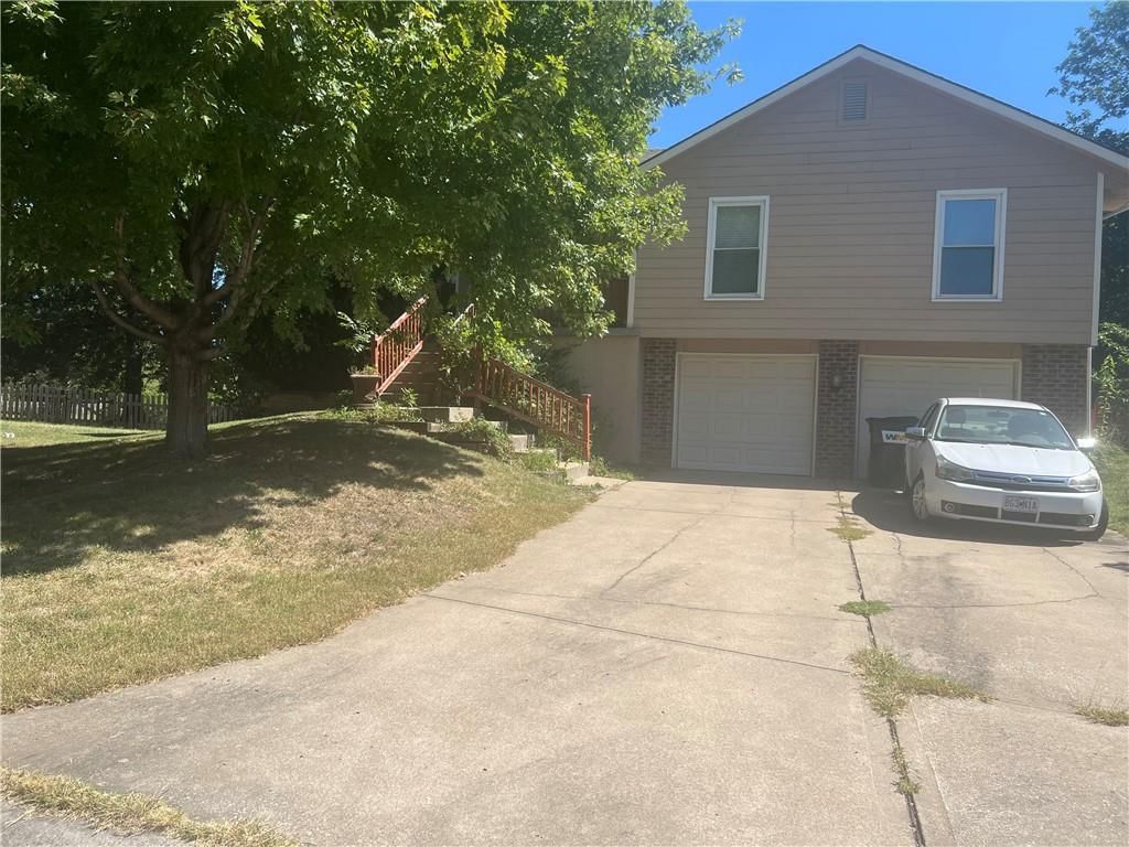 1211 Banner Court — photo 2