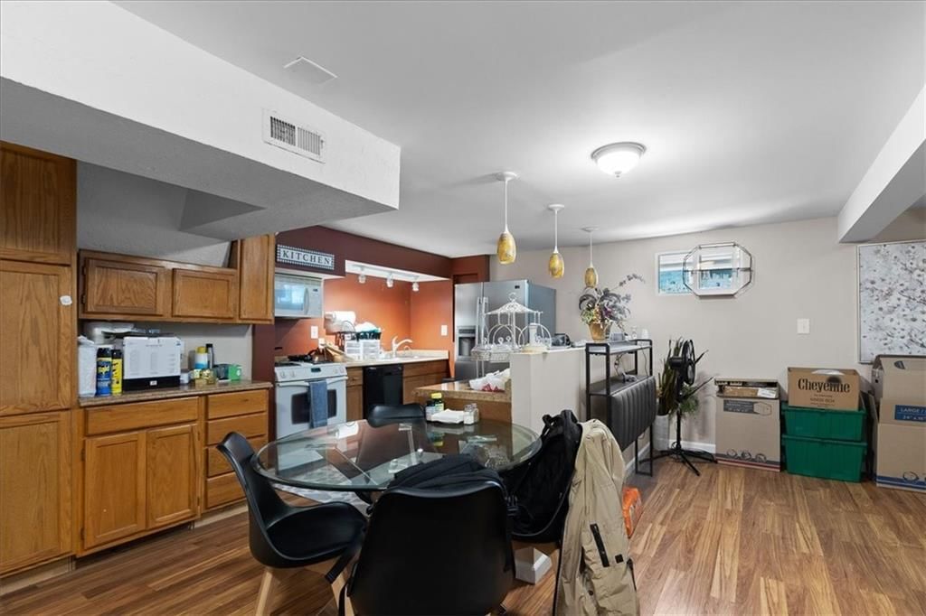 Photo 21 of 25 - 7007 Lakeshore Drive, Raytown, MO 64133
