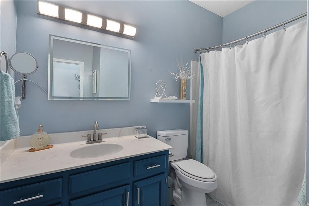 Photo 13 of 30 - 8705 N Carson Avenue, Kansas City, MO 64153