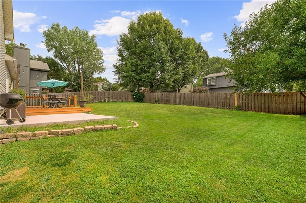 Photo 26 of 30 - 8705 N Carson Avenue, Kansas City, MO 64153
