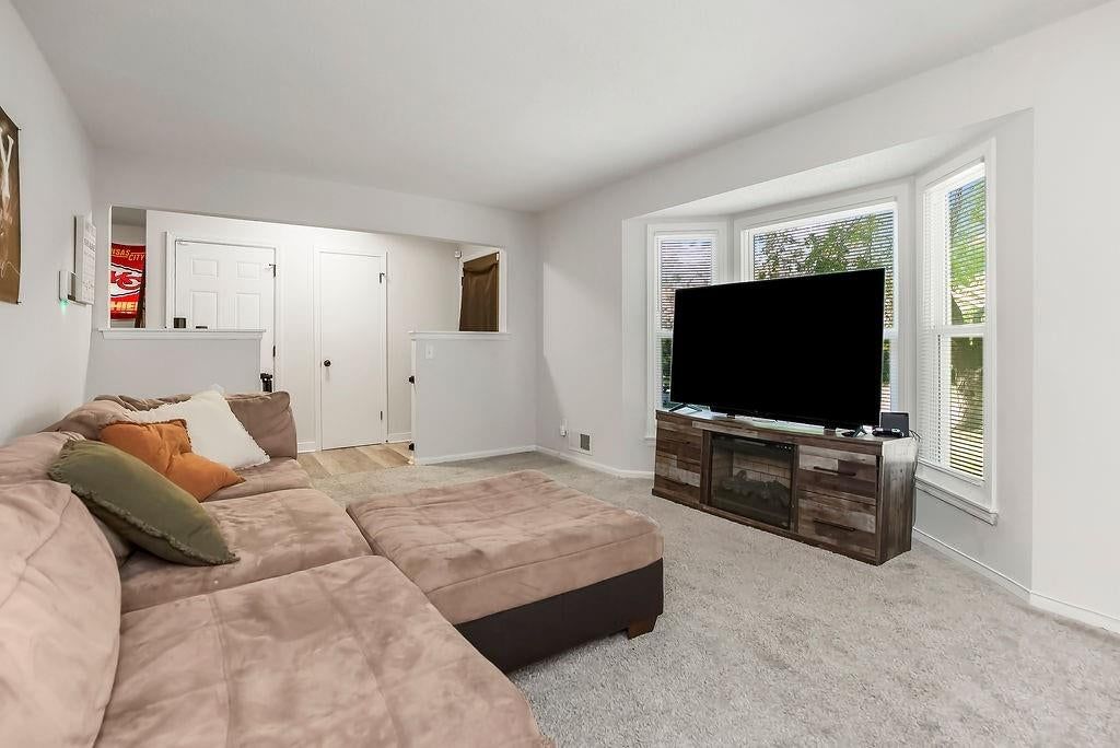 6107 E 107th Street — photo 7