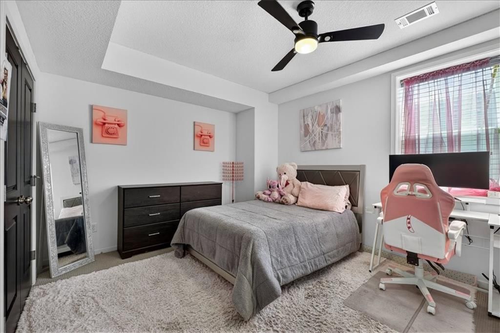 1016 Bridgeshire Drive — photo 42