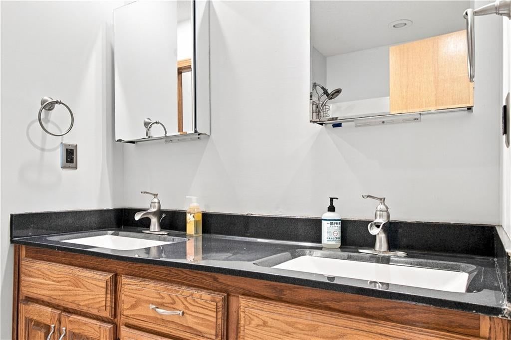 1595 Roanoke Court — photo 21