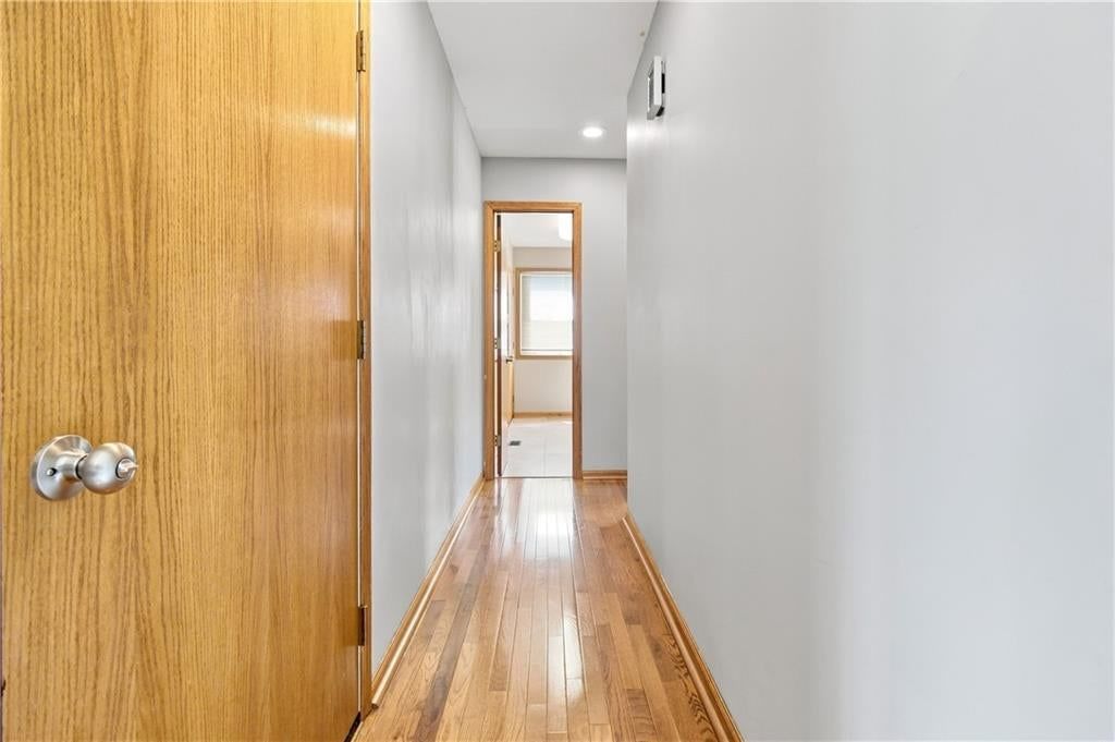 1595 Roanoke Court — photo 25