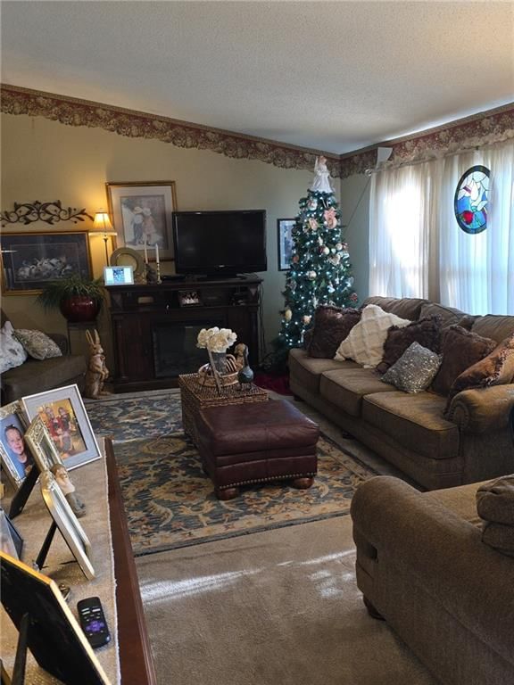 621 Cimarron Trail — photo 3