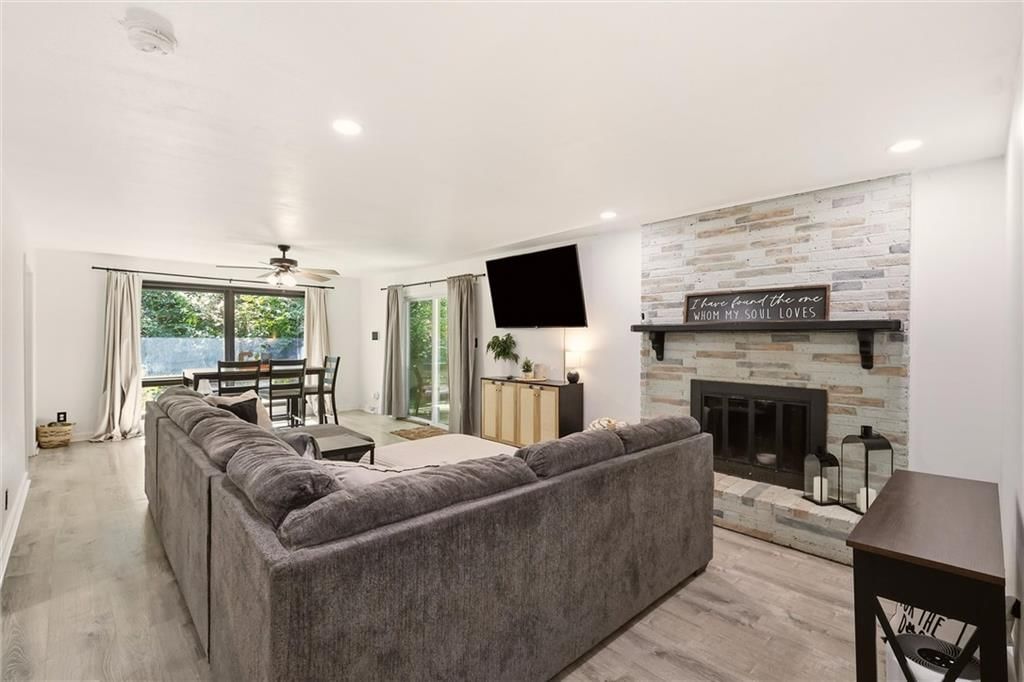 1602 Westwood Drive — photo 9