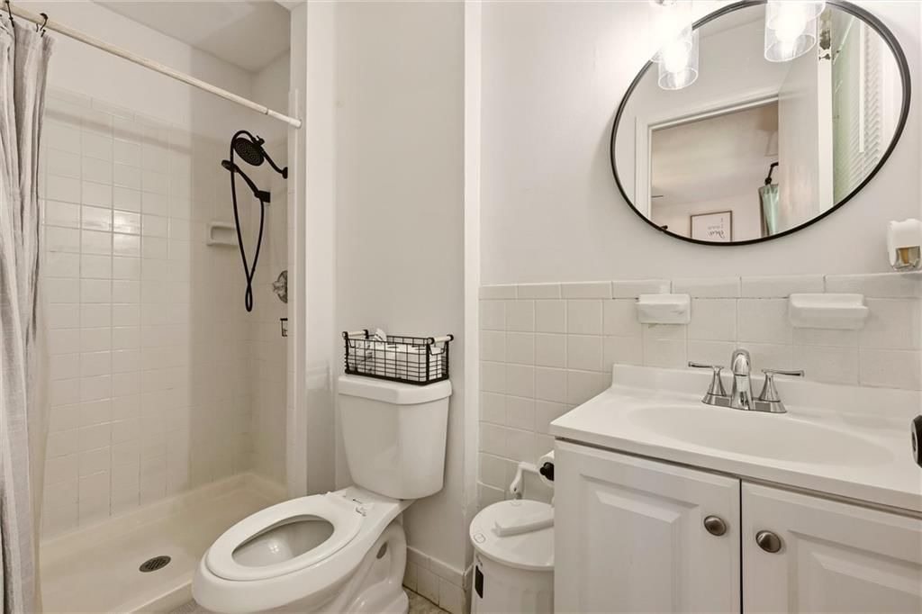 1602 Westwood Drive — photo 21