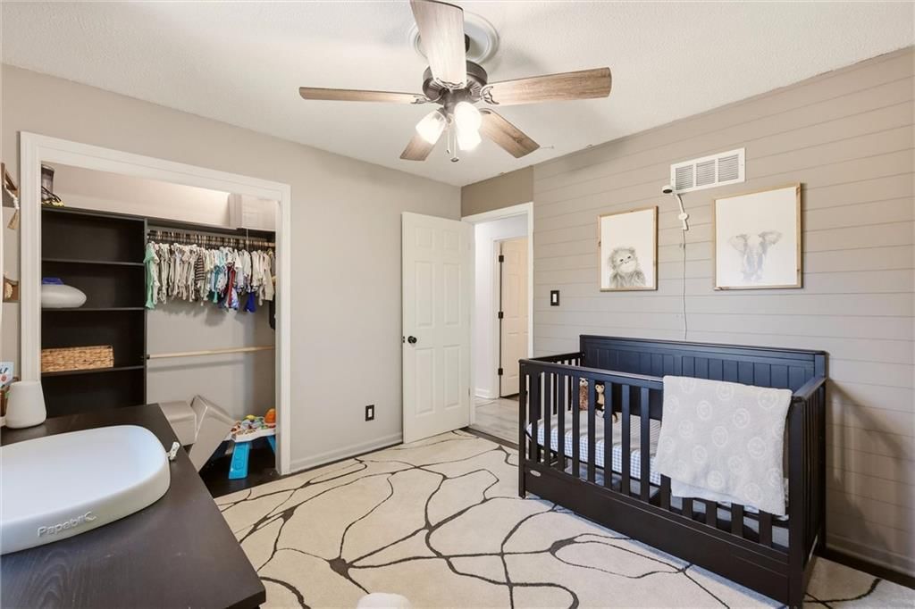 1602 Westwood Drive — photo 23