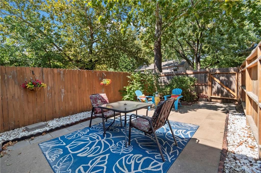 8310 Woodward Street — photo 27