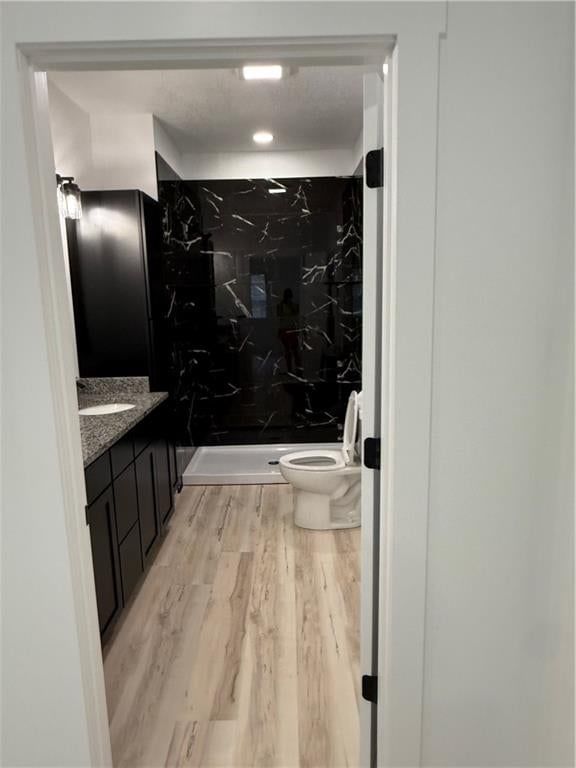 215 W Washington Street — photo 11