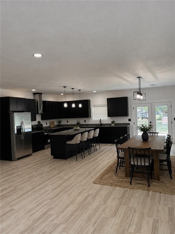 215 W Washington Street — photo 33