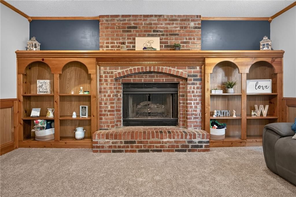Photo 25 of 61 - 732 N Persimmon Drive, Olathe, KS 66061