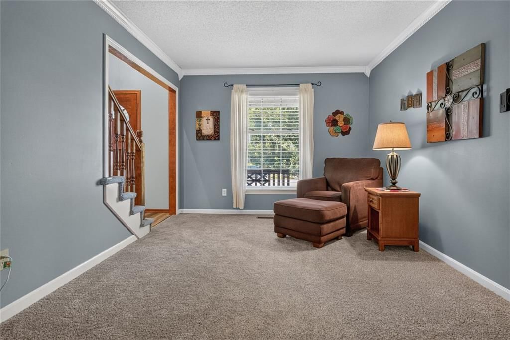 Photo 28 of 61 - 732 N Persimmon Drive, Olathe, KS 66061