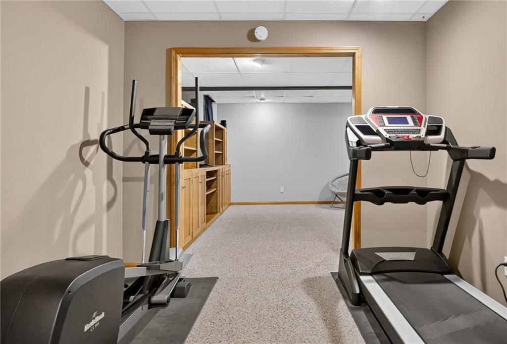 Photo 43 of 61 - 732 N Persimmon Drive, Olathe, KS 66061