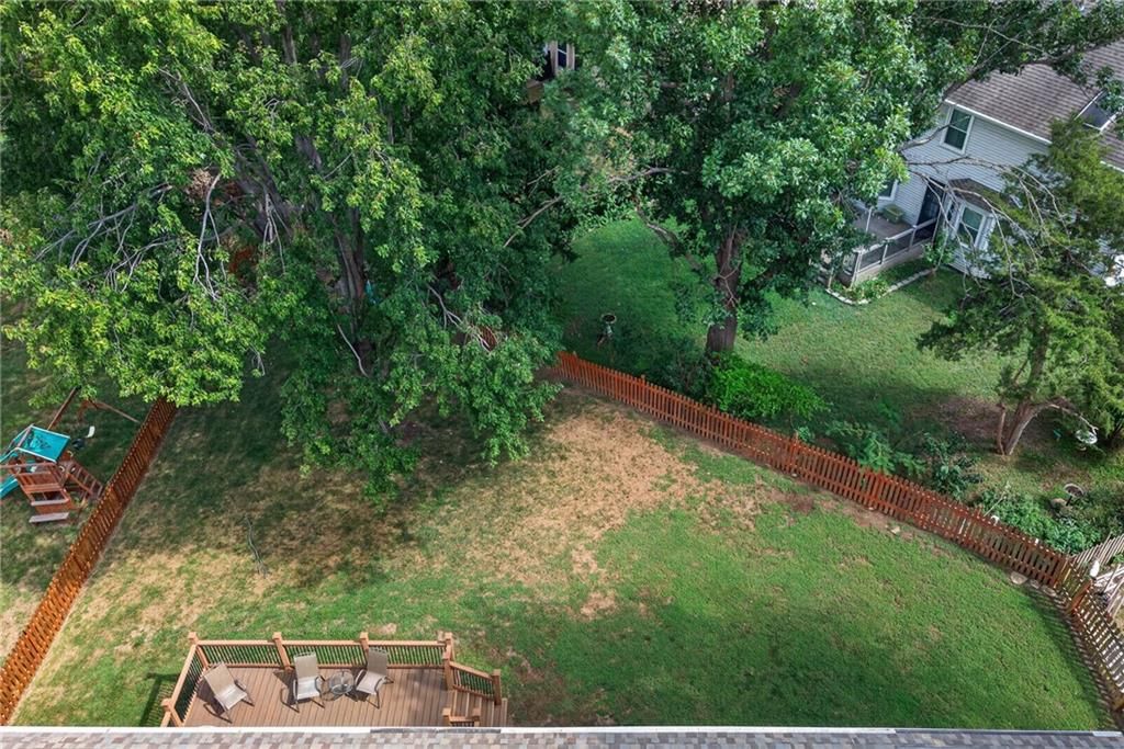 Photo 57 of 61 - 732 N Persimmon Drive, Olathe, KS 66061