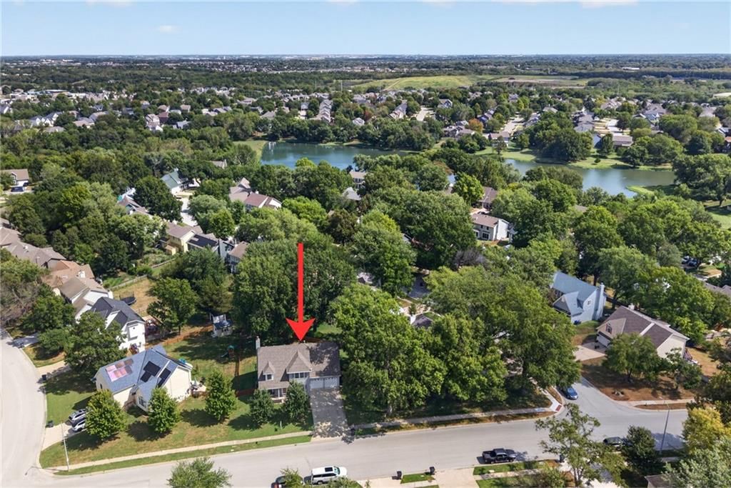 Photo 58 of 61 - 732 N Persimmon Drive, Olathe, KS 66061