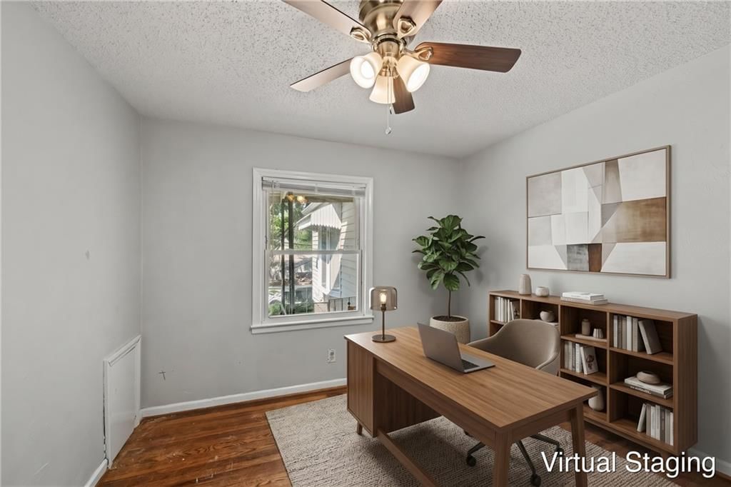 2614 S Northern Boulevard — photo 17
