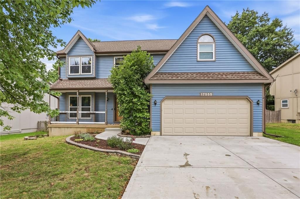 17555 W 112th Street, Olathe, KS