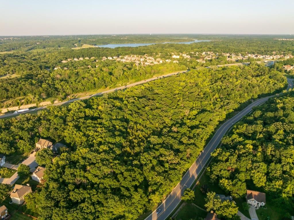 Photo 5 of 35 - 0000 NE Anderson Drive, Lee's Summit, MO 64064
