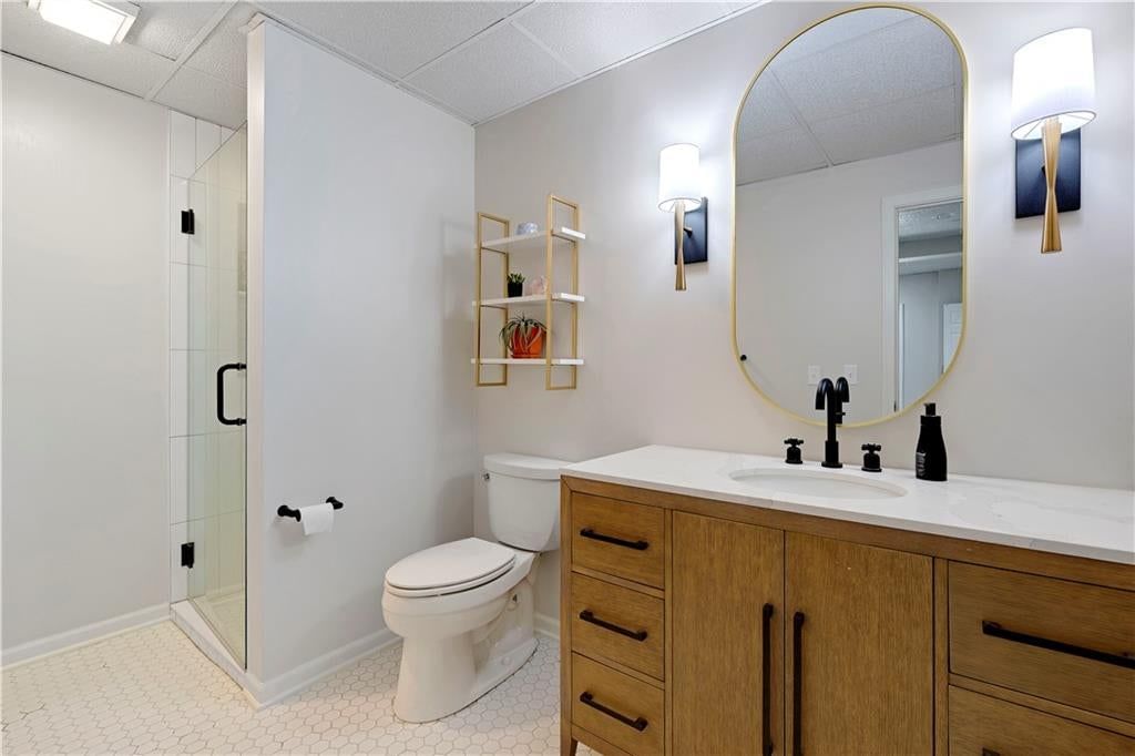 Photo 8 of 41 - 5218 W 121st Street, Overland Park, KS 66209