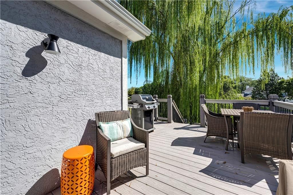 Photo 11 of 41 - 5218 W 121st Street, Overland Park, KS 66209