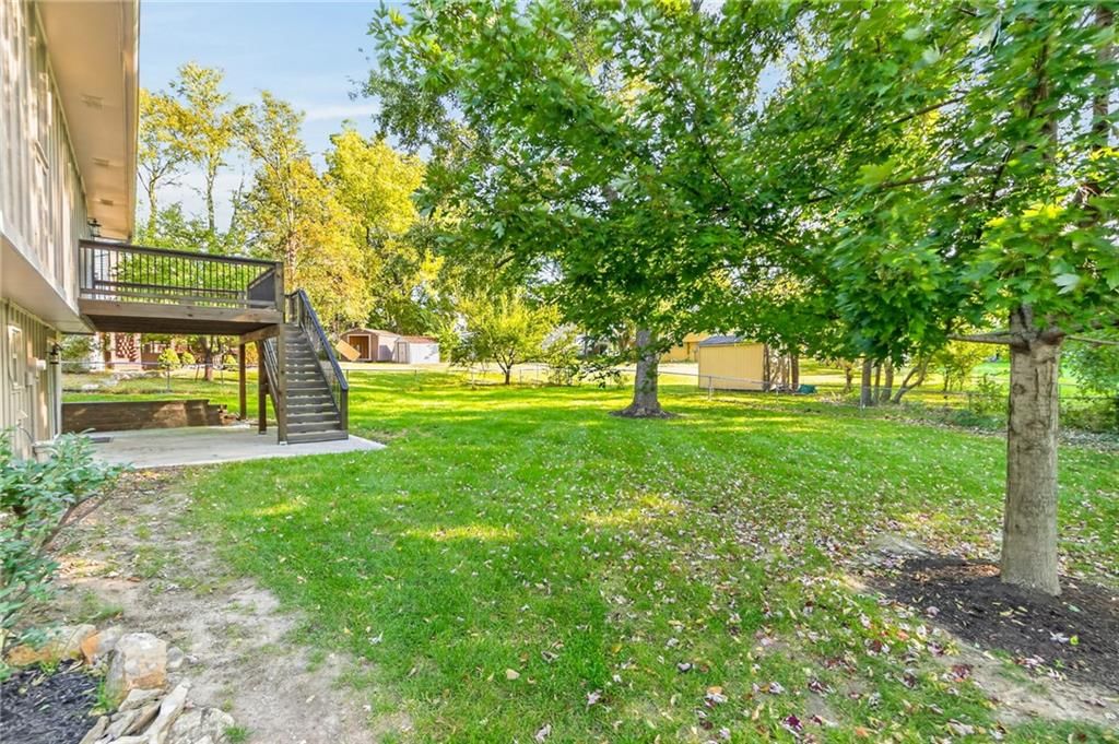 Photo 25 of 27 - 8005 N Congress Avenue, Kansas City, MO 64152