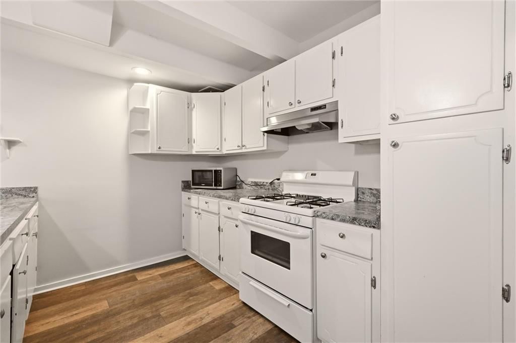 850 N 70th Street — photo 6