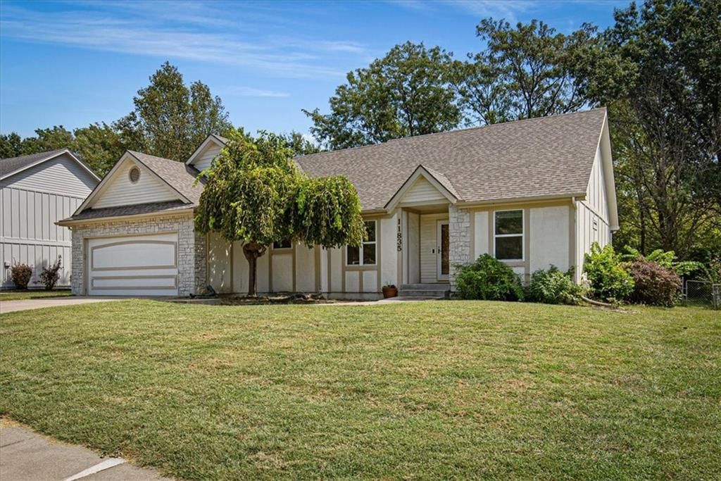 11835 Virginia Street — photo 4