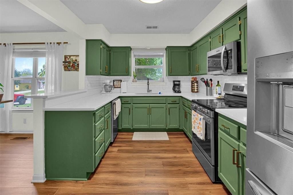 11835 Virginia Street — photo 24