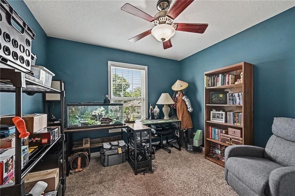2402 Shirley Drive — photo 11