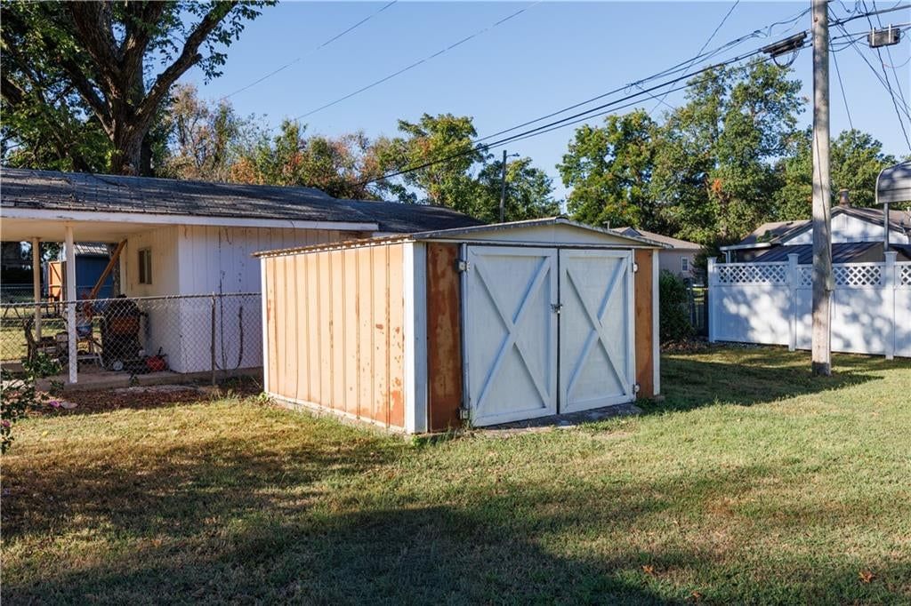 1227 N 4th Street — photo 26