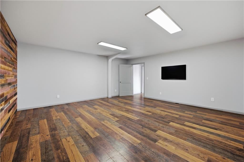 7770 1000 Road — photo 35