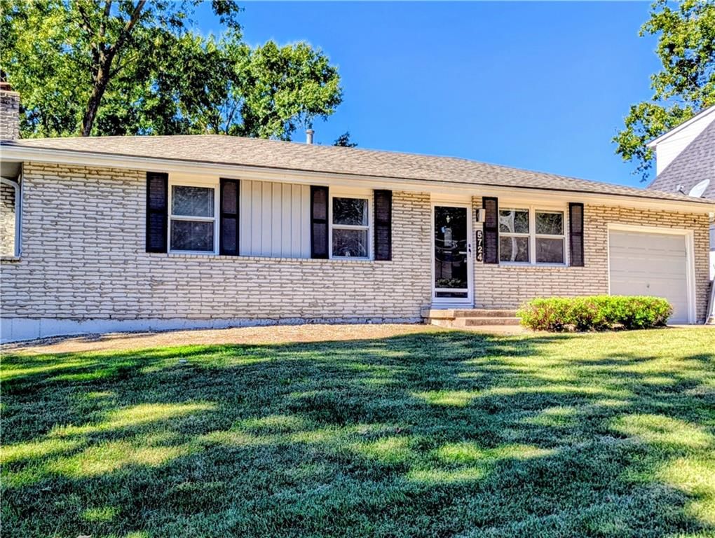 5724 N Denver Avenue, Kansas City, MO