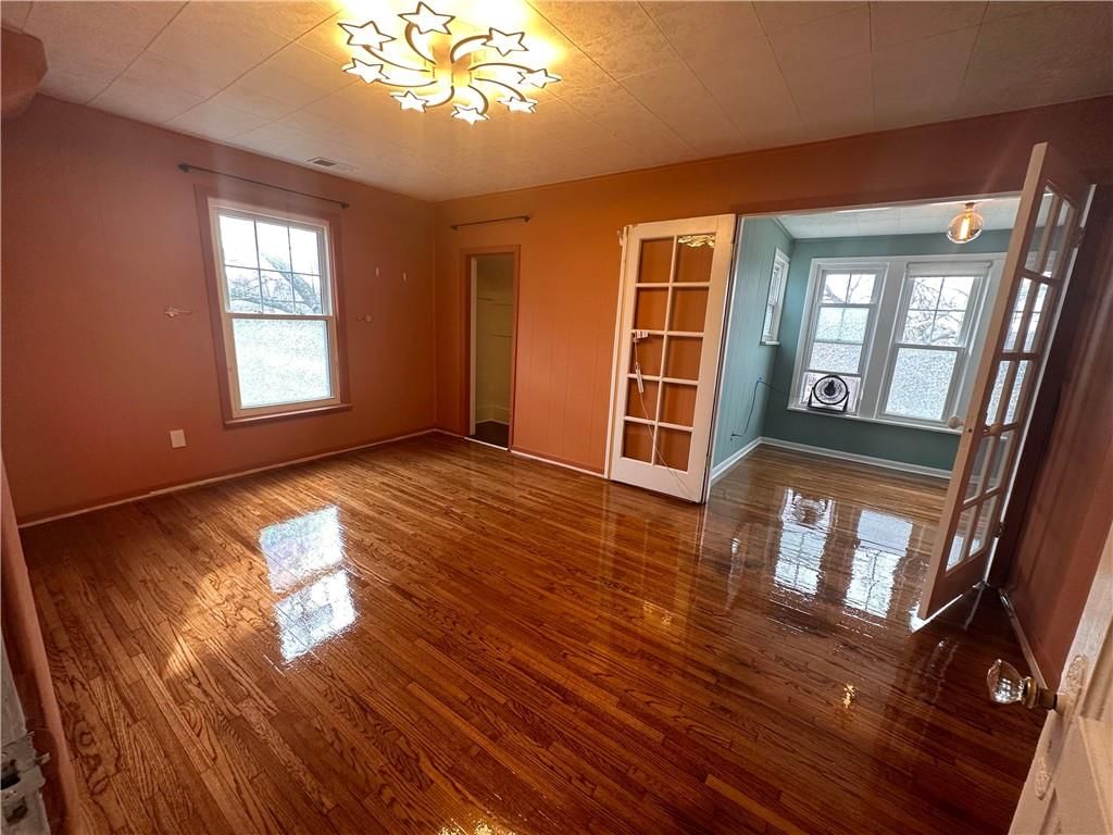 317 SE Grand Avenue — photo 6