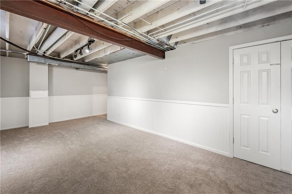 1042 E Millview Circle — photo 30