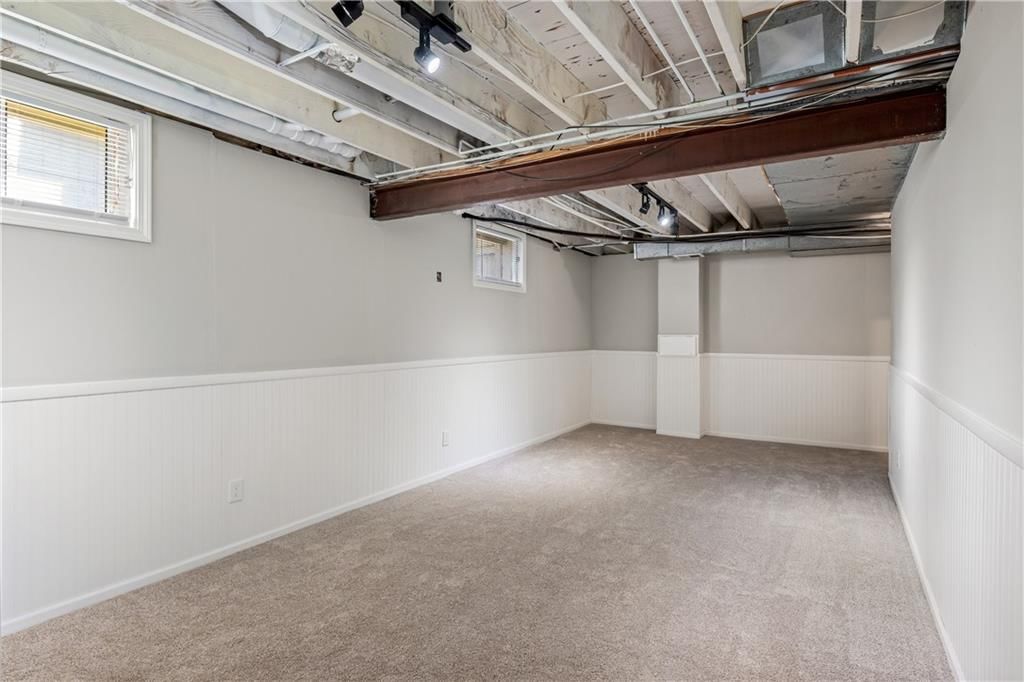 1042 E Millview Circle — photo 32