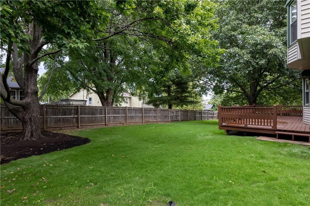 1042 E Millview Circle — photo 33