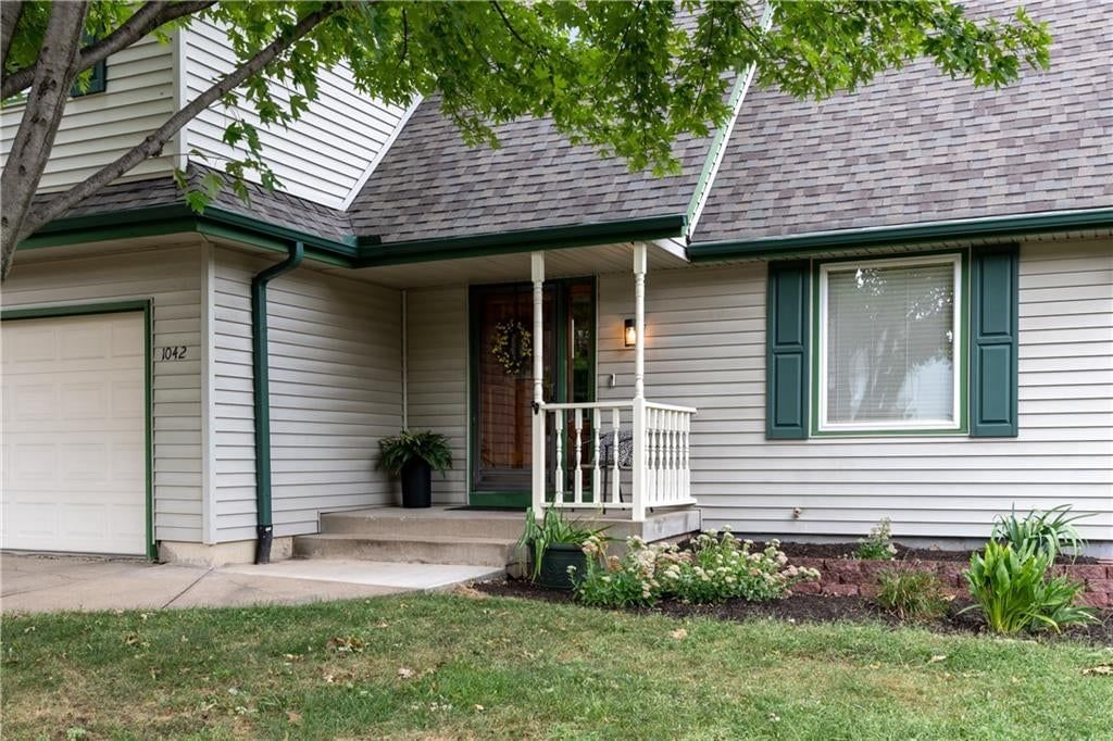 1042 E Millview Circle — photo 37