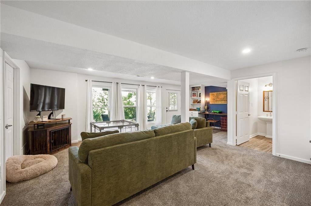 408 N WATER Street — photo 22