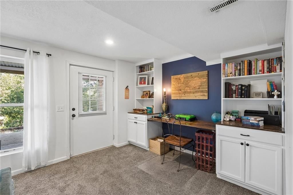 408 N WATER Street — photo 24