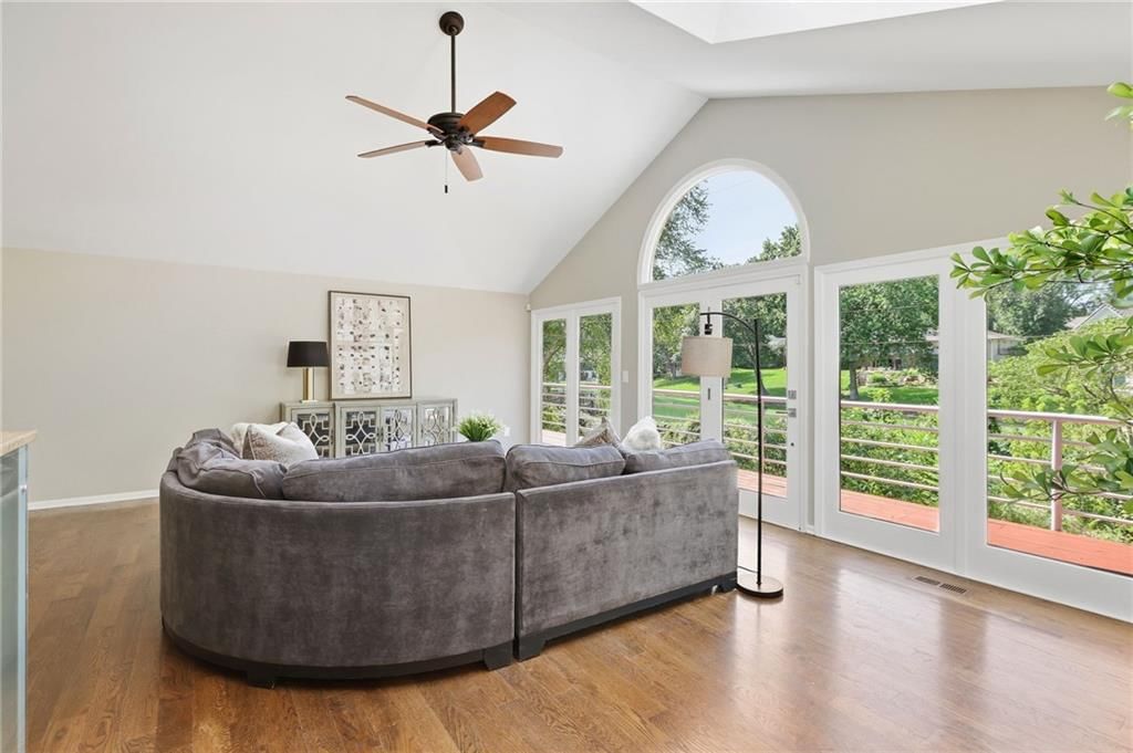 8406 Ensley Lane — photo 12