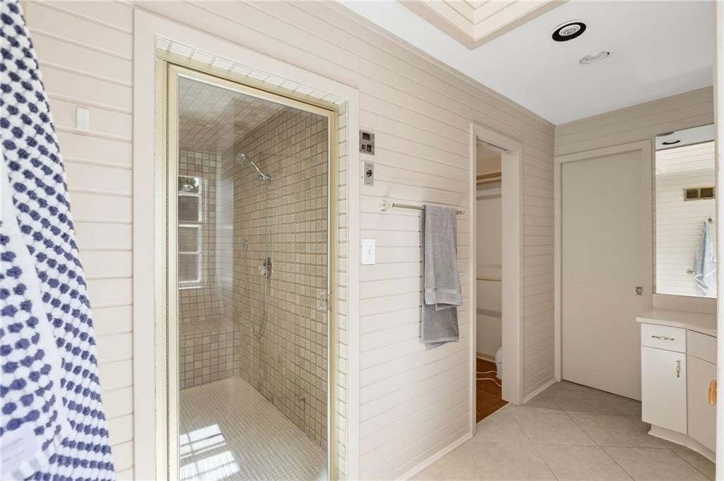 8406 Ensley Lane — photo 18