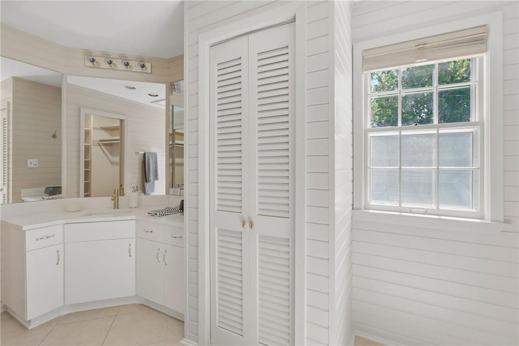 8406 Ensley Lane — photo 21