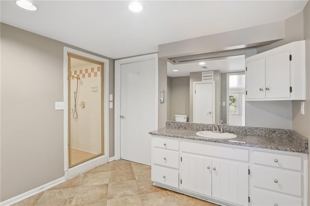 8406 Ensley Lane — photo 38