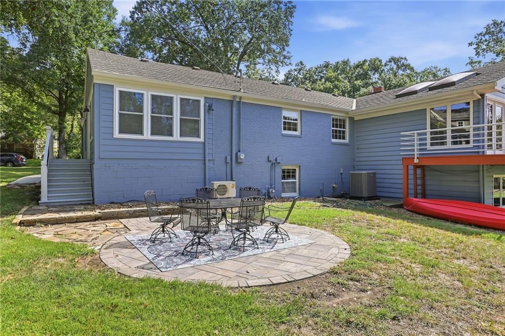 8406 Ensley Lane — photo 49