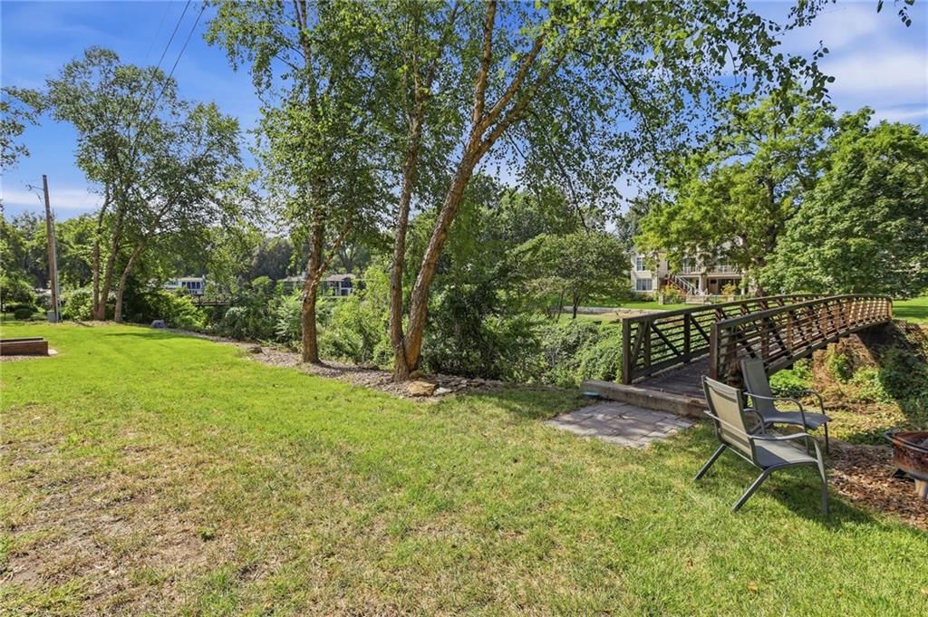 8406 Ensley Lane — photo 50