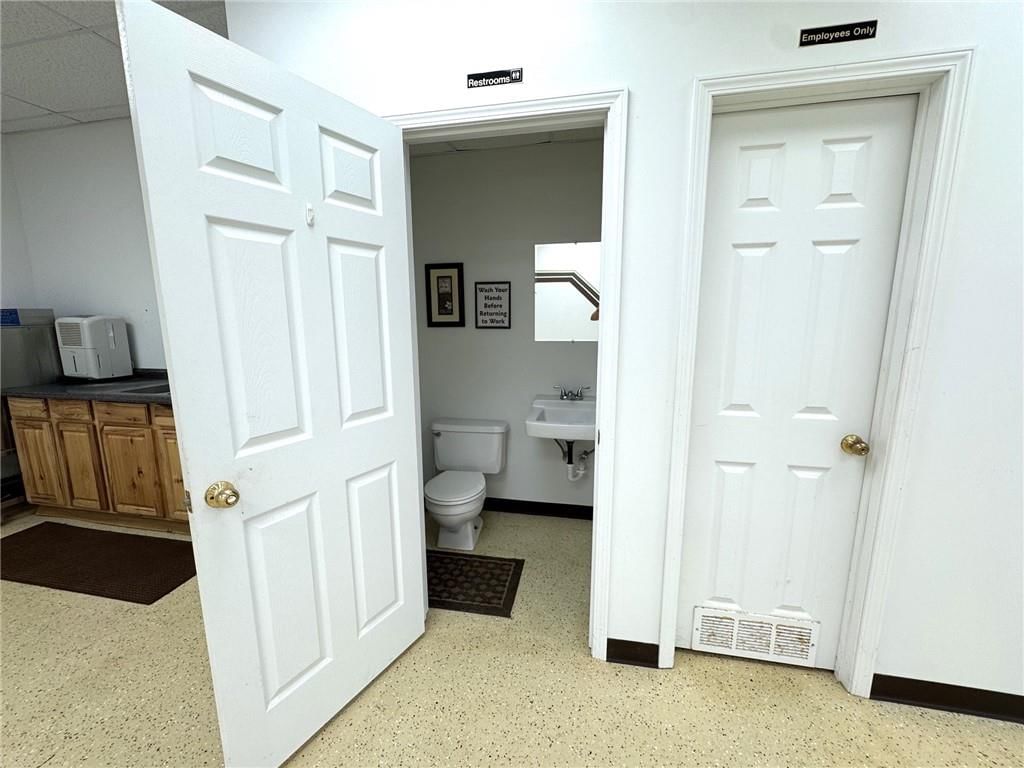 205 N Main Street — photo 12