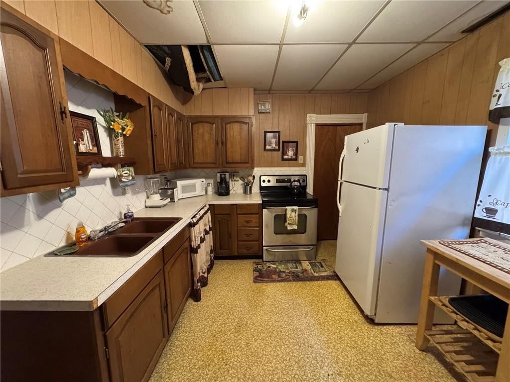 205 N Main Street — photo 30