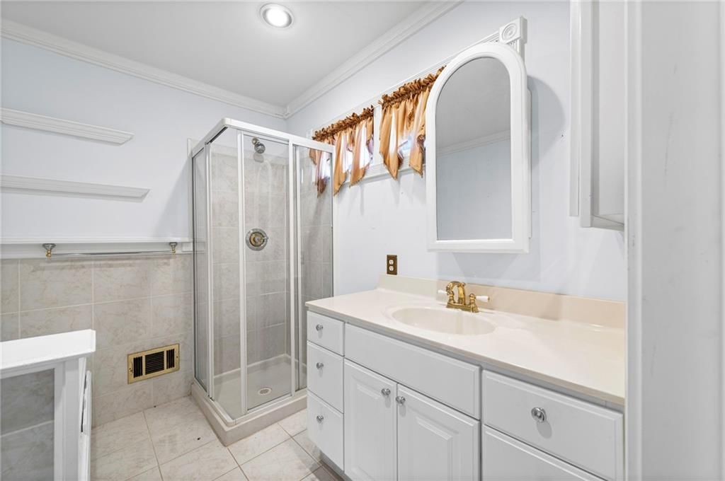 9609 NW 77th Terrace — photo 32